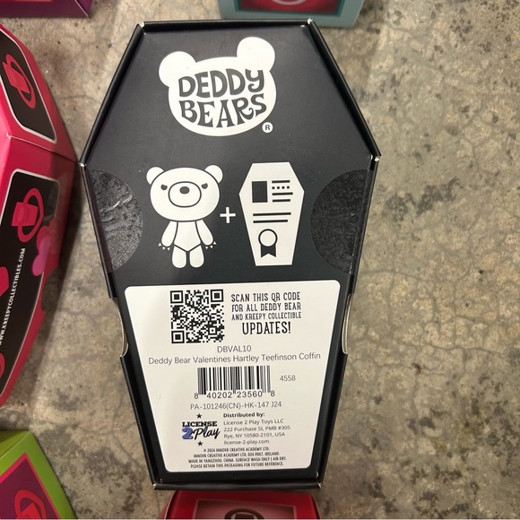 NEW SEALED SET 6 DEDDY BEARS 5" Coffin Plush Target Exclusive& Valentine Edition - Picture 3 of 14